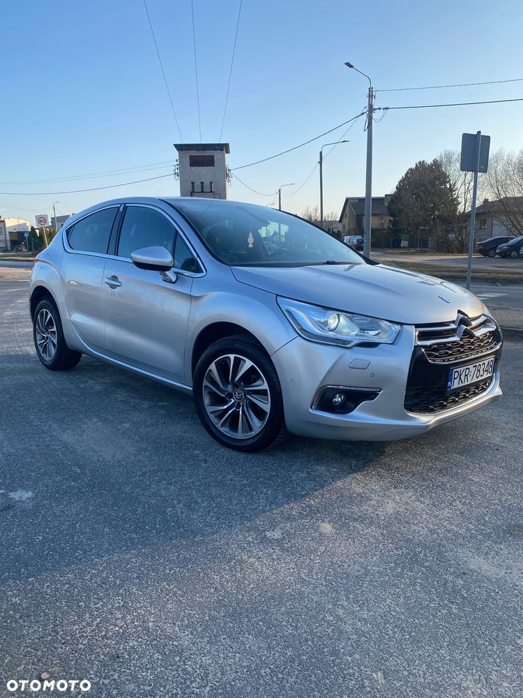 Citroën DS4 HDi 110 Chic - 11