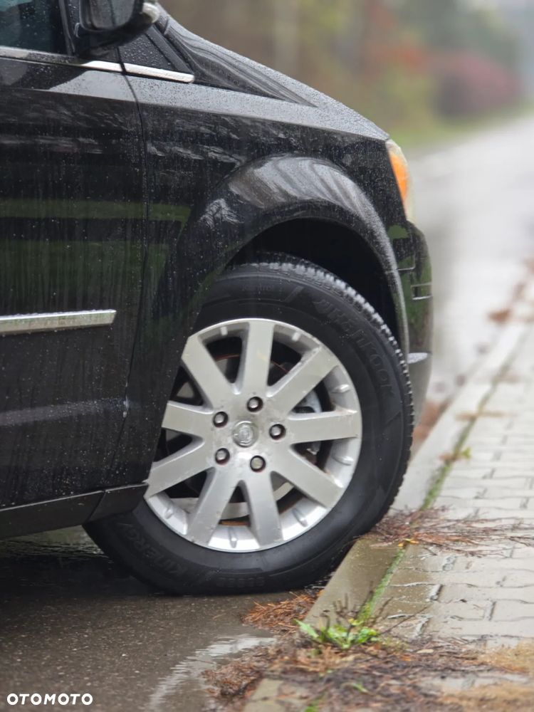 Chrysler Grand Voyager 2.8 CRD Automatik Limited - 36