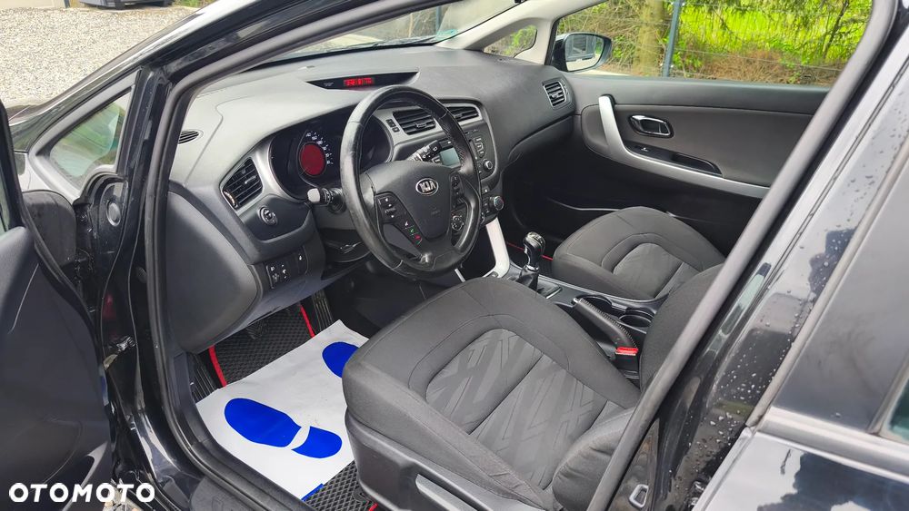 Kia Ceed 1.4 Business Line - 17