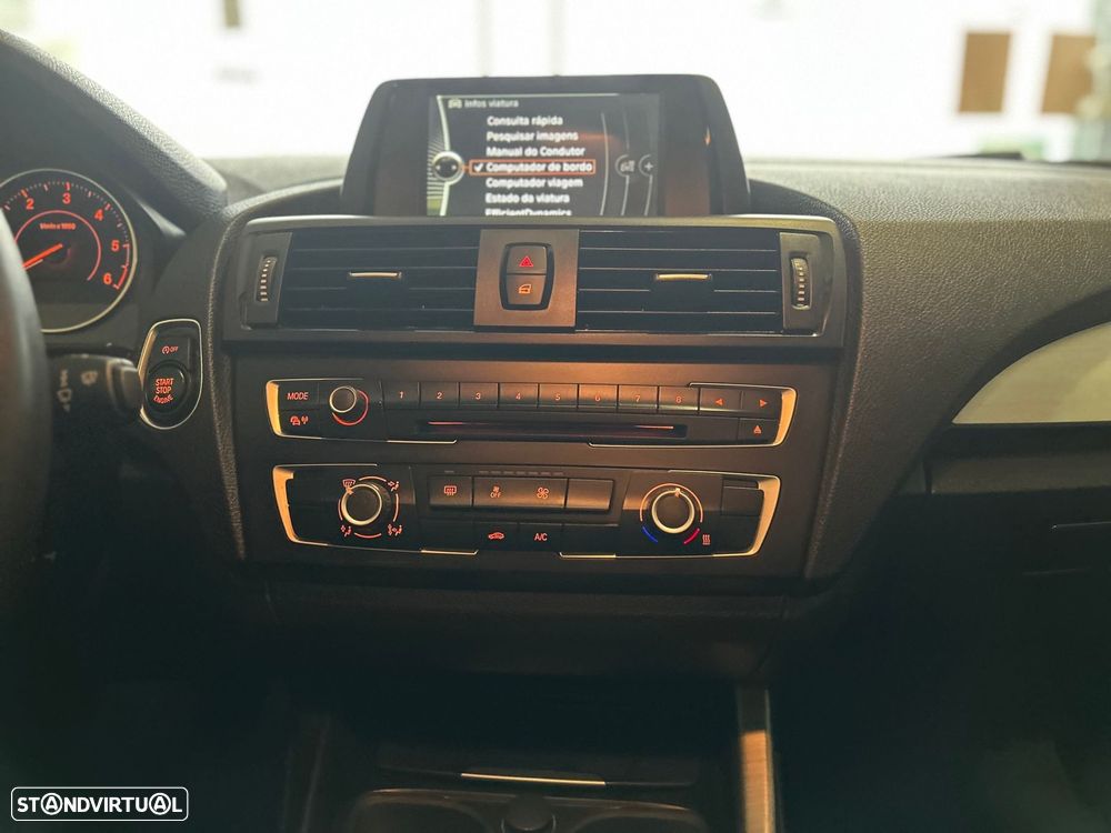 BMW 118 dA Line Sport - 16