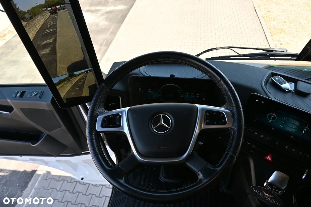 Mercedes-Benz Actros L - 18