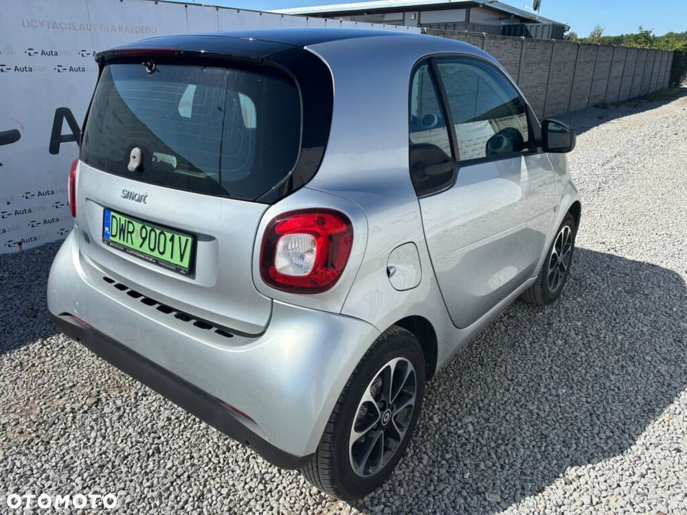 Smart Fortwo 2018 photo 4