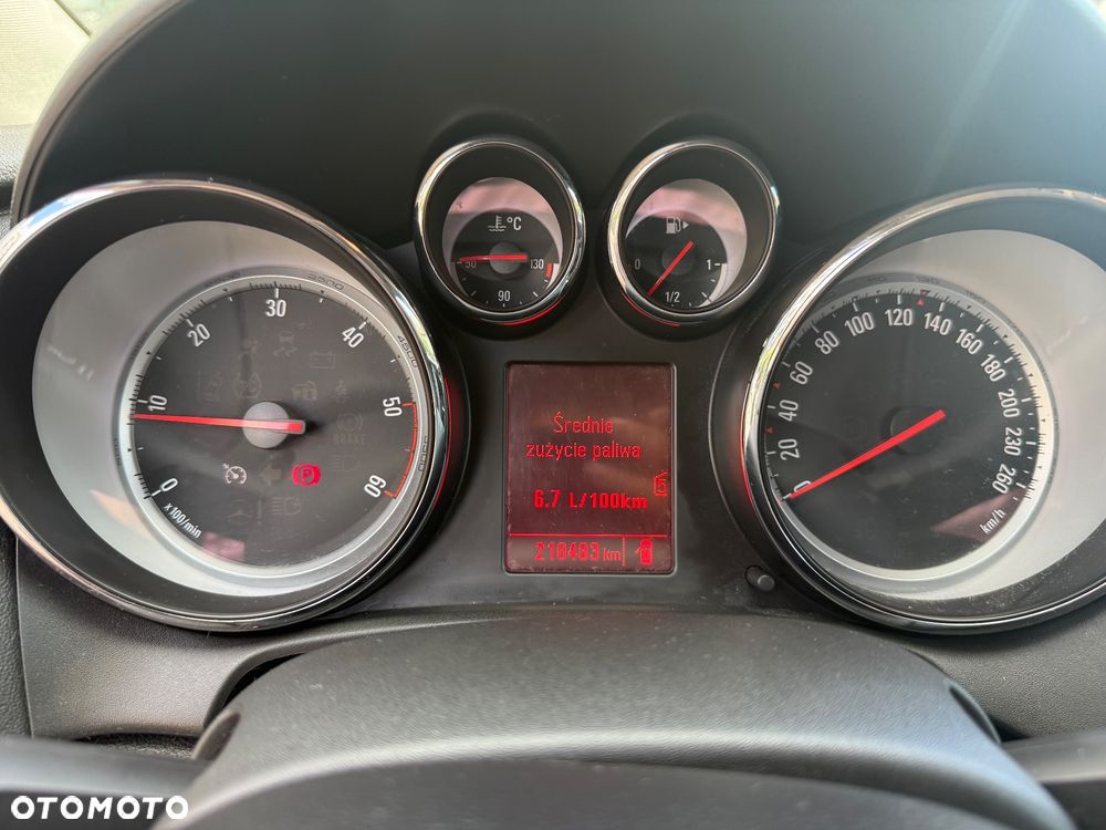 Opel Astra 2.0 CDTI Cosmo - 10