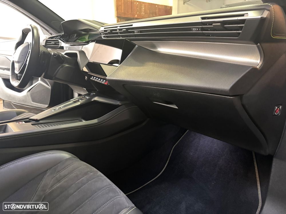 Peugeot 308 SW 1.2 PureTech GT Line EAT8 - 32