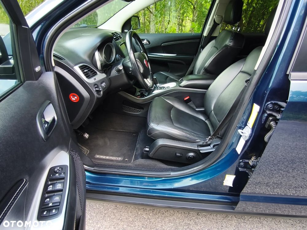 Fiat Freemont 2.0 Multijet Lounge AWD - 12