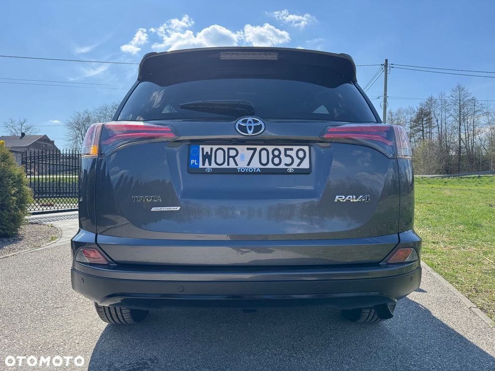 Toyota RAV4 2.0 D-4D Active 4x2 - 7