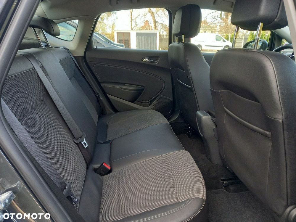 Opel Astra 1.4 Selection - 23
