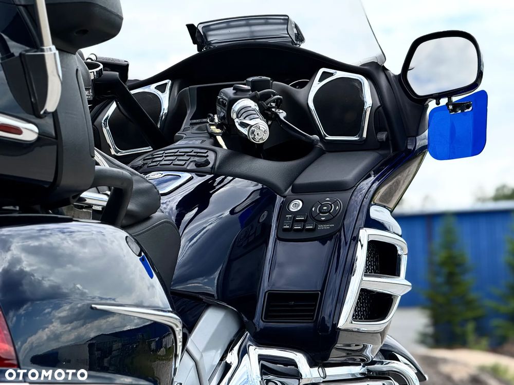 Honda GL - 32