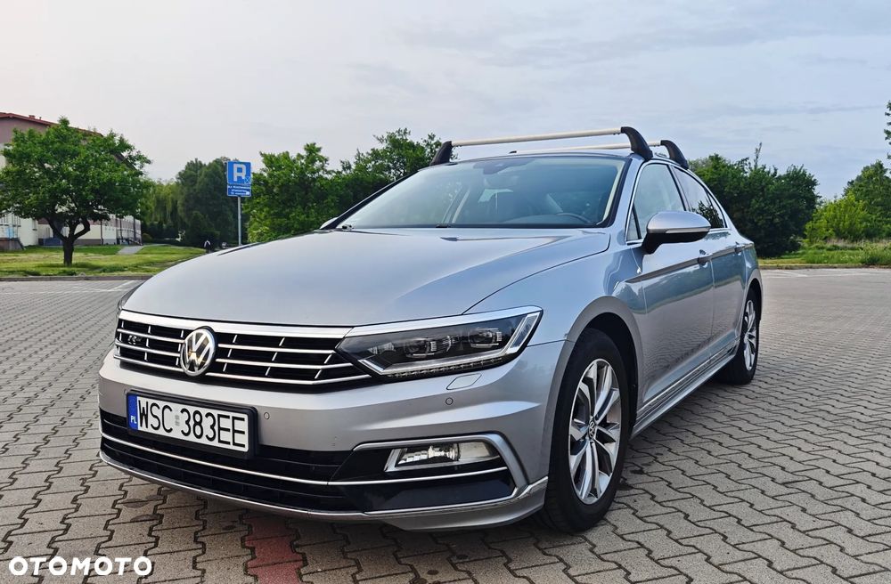 Volkswagen Passat 1.8 TSI BMT Highline DSG - 1