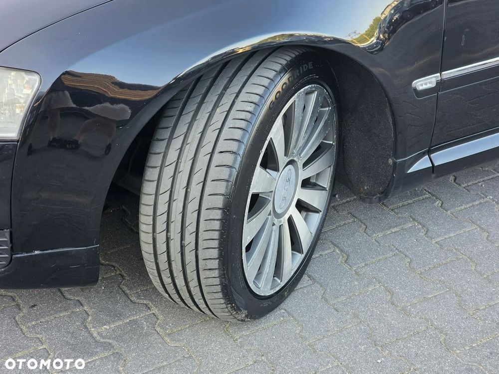 Audi A8 3.2 FSI Quattro Tiptr - 27