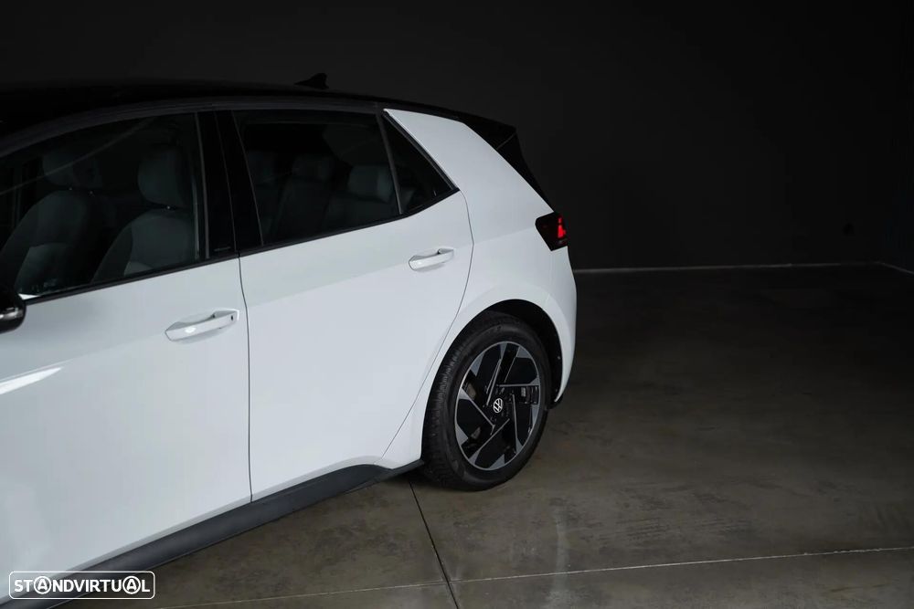 VW ID.3 Pro Performance - 12
