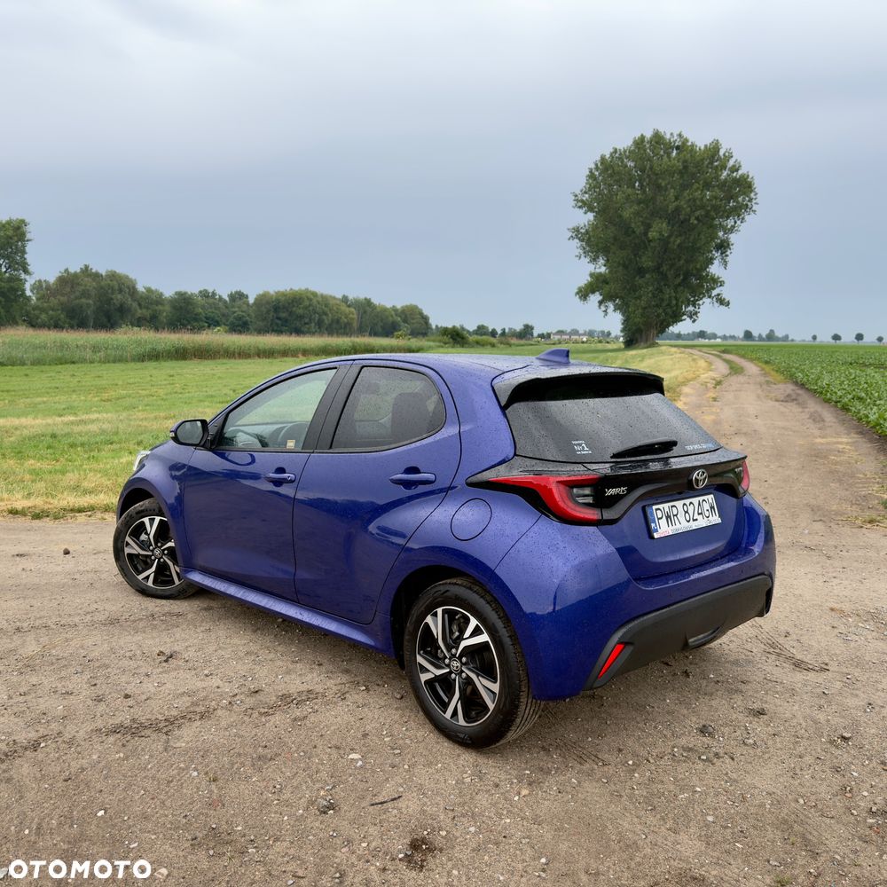 Toyota Yaris Hybrid 1.5 Style - 12