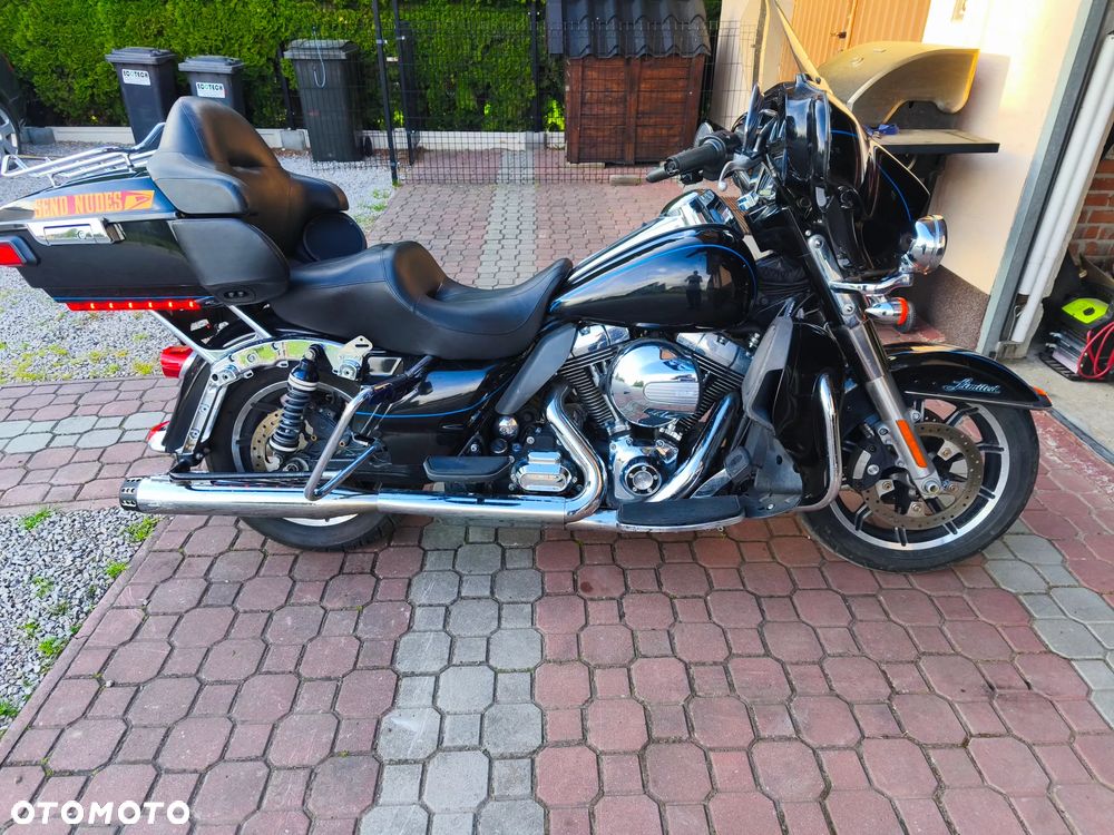 Harley-Davidson FLH Electra Glide - 28