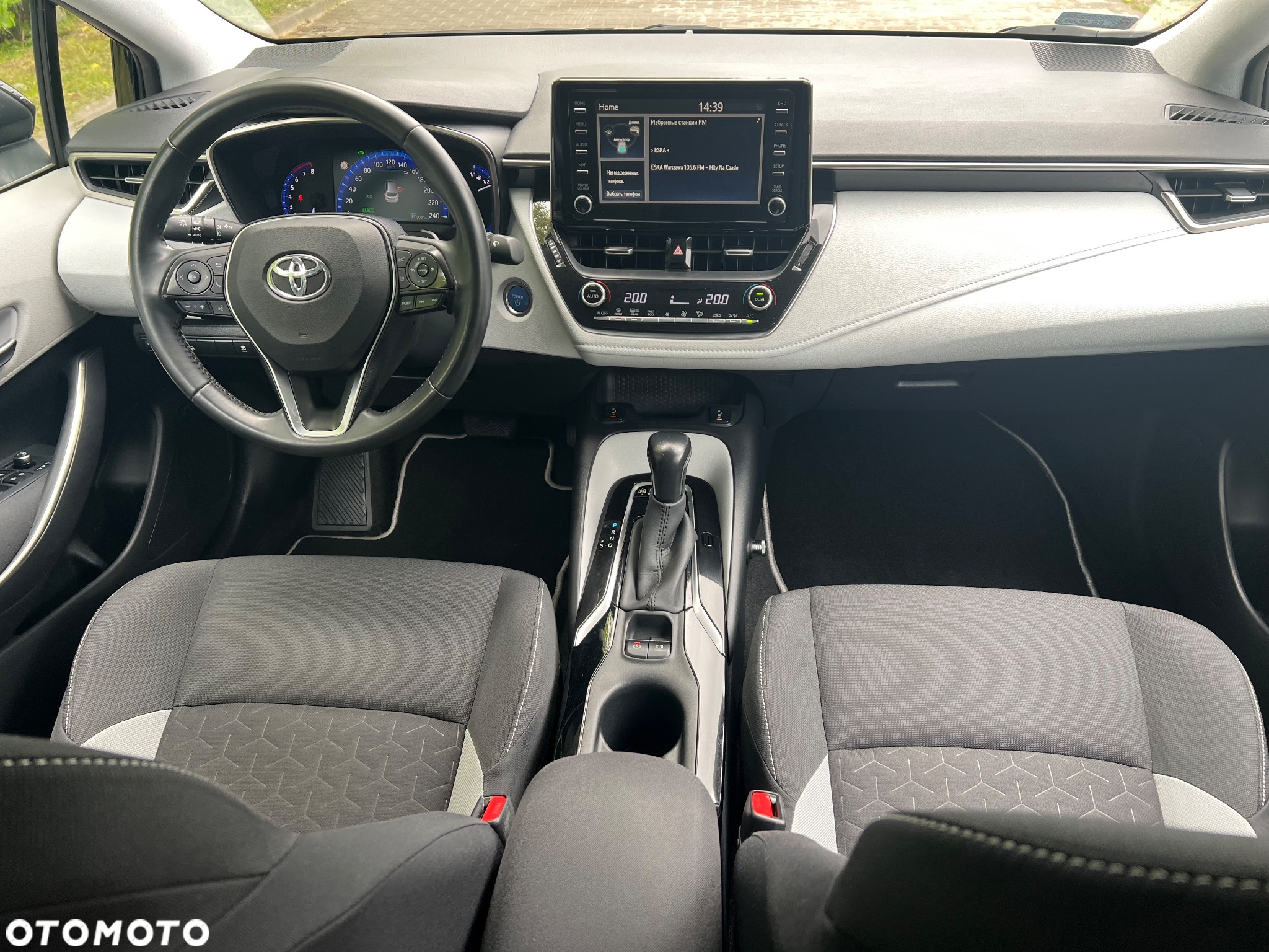 Toyota Corolla 2.0 Hybrid Comfort - 26