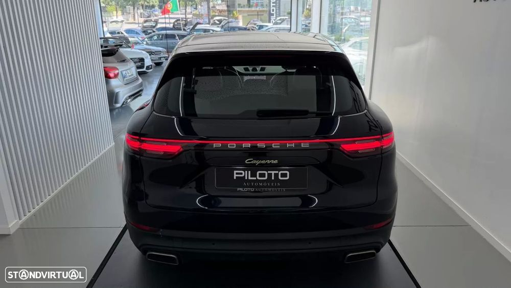 Porsche Cayenne E-Hybrid - 9