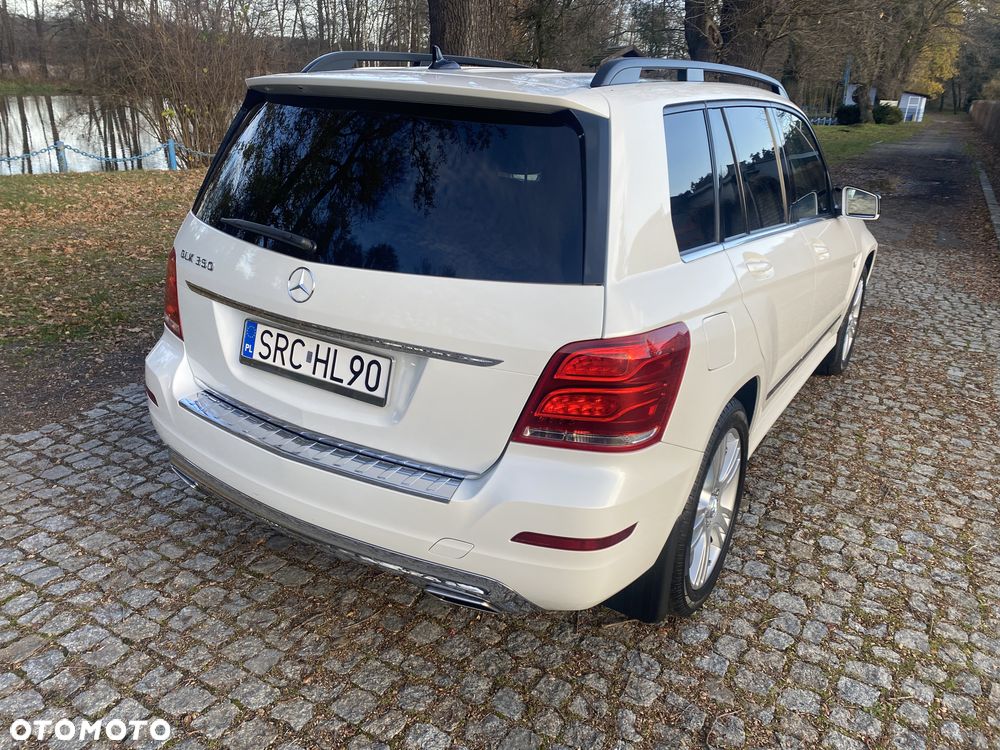 Mercedes-Benz GLK - 12