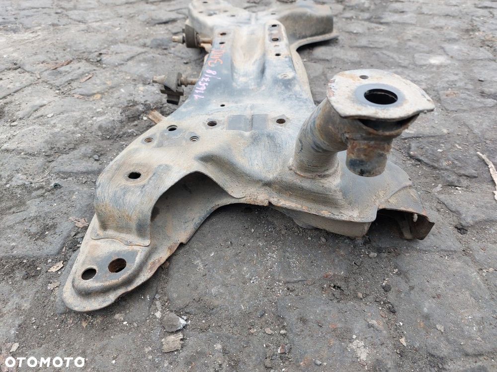 Sanki wózek PRZÓD TRAWERS BELKA PRZEDNIA TOYOTA YARIS I 99-05 1.0 B 73 KM - 5