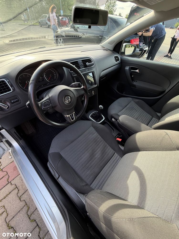 Volkswagen Polo - 11