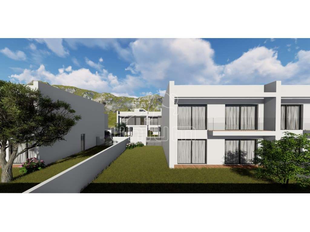 Oportunidade Única de Investimento - Terreno com Projeto para Const... - Grande imagem: 4/27
