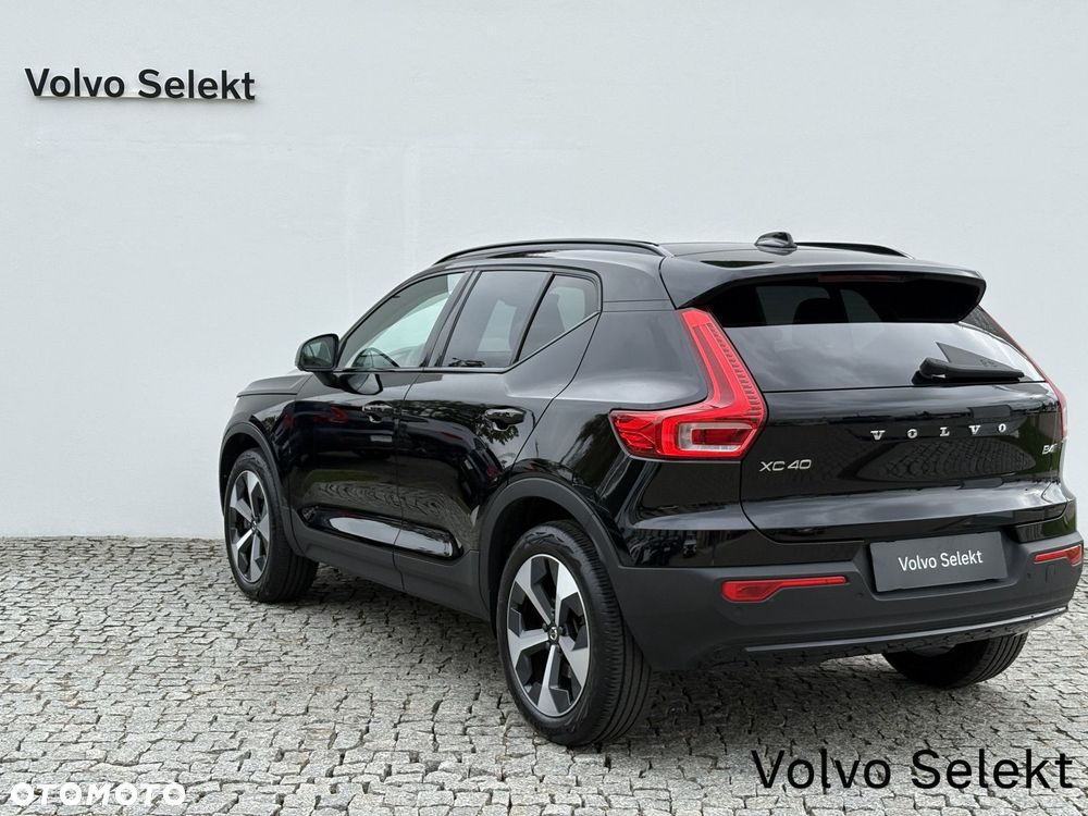 Volvo XC 40 - 6
