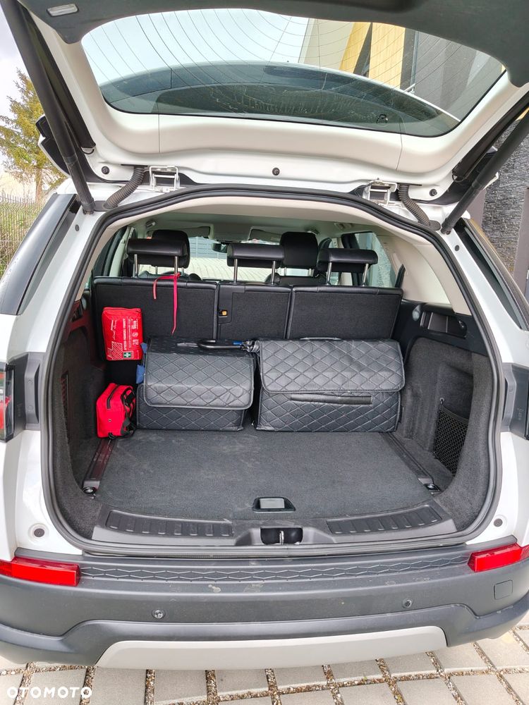 Land Rover Discovery Sport 2.0 P200 mHEV S - 6