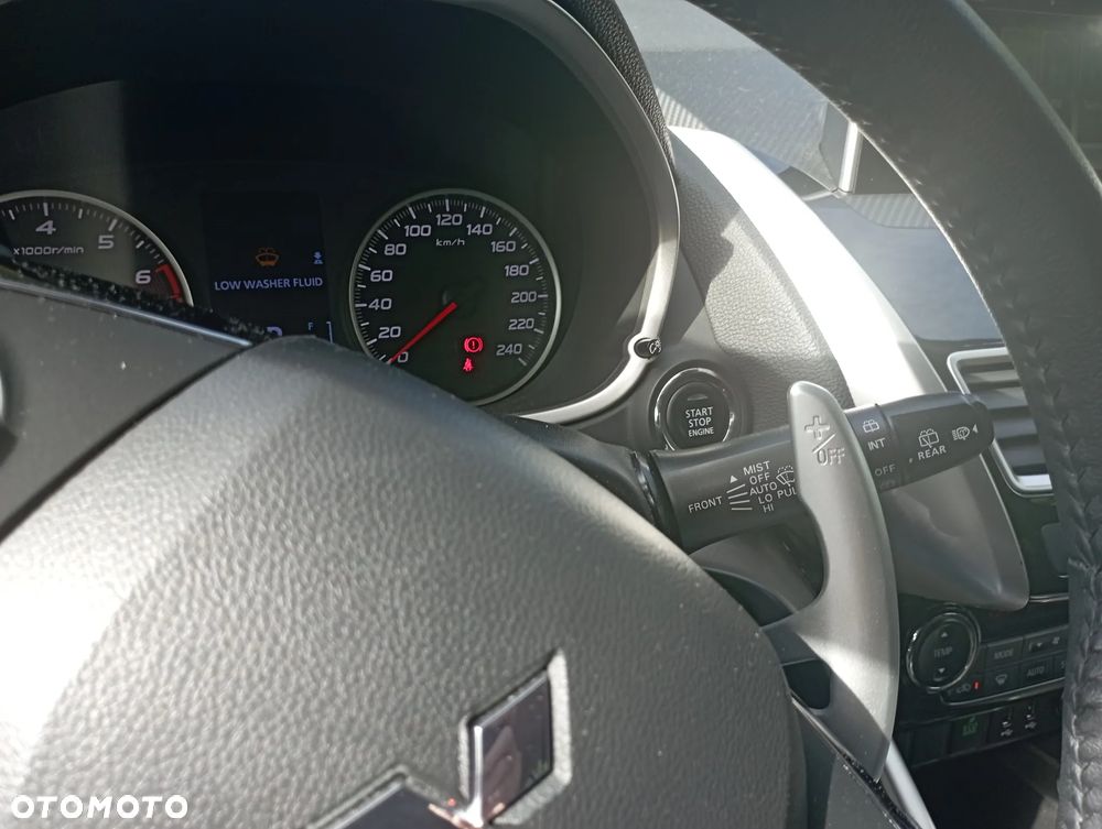 Mitsubishi Eclipse Cross 1.5 T GPF Inbusiness CVT - 13
