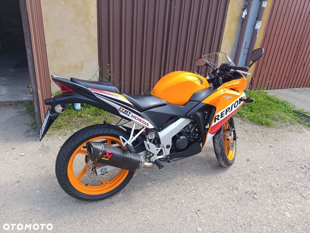 Honda CBR - 4