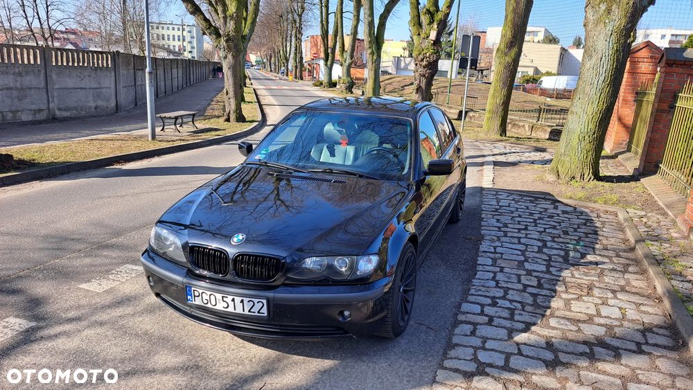 BMW Seria 3 320i - 26