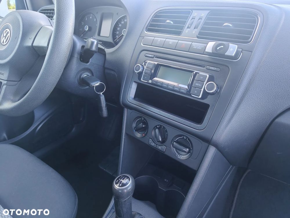 Volkswagen Polo - 22