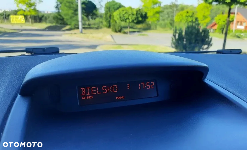 Renault Clio 1.6 16V Edition Dynamique - 12