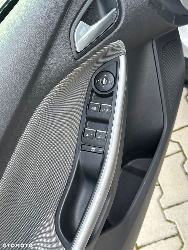 Ford Focus 1.6 TI-VCT Trend - 25