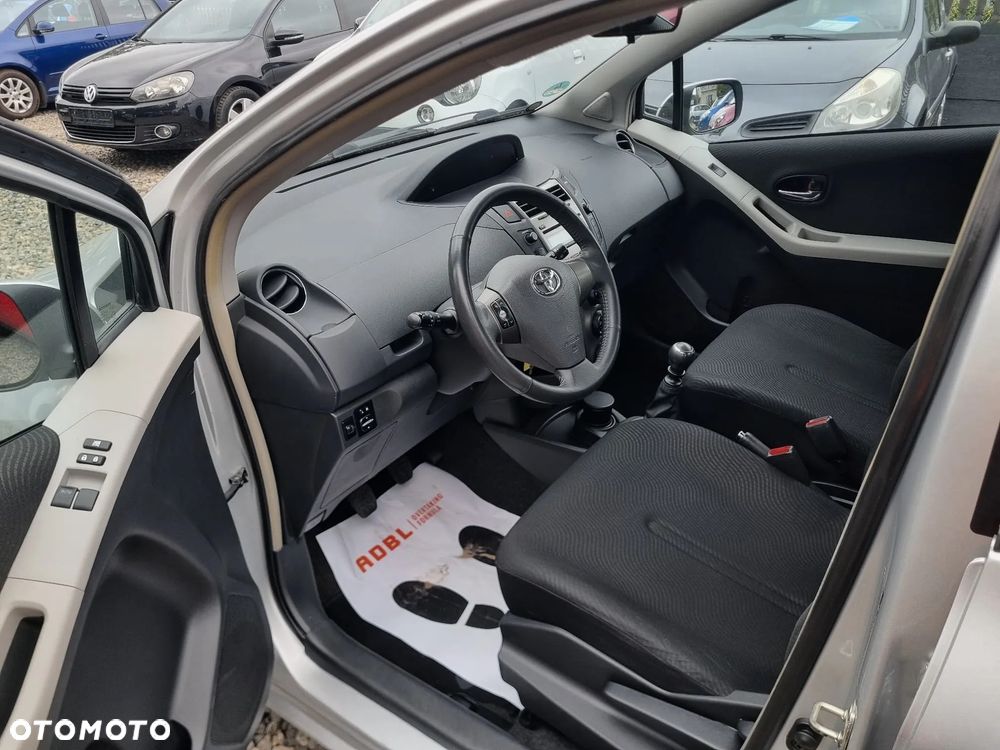 Toyota Yaris 1.33 Sol - 7