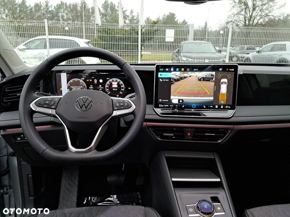 Volkswagen Tiguan - 13