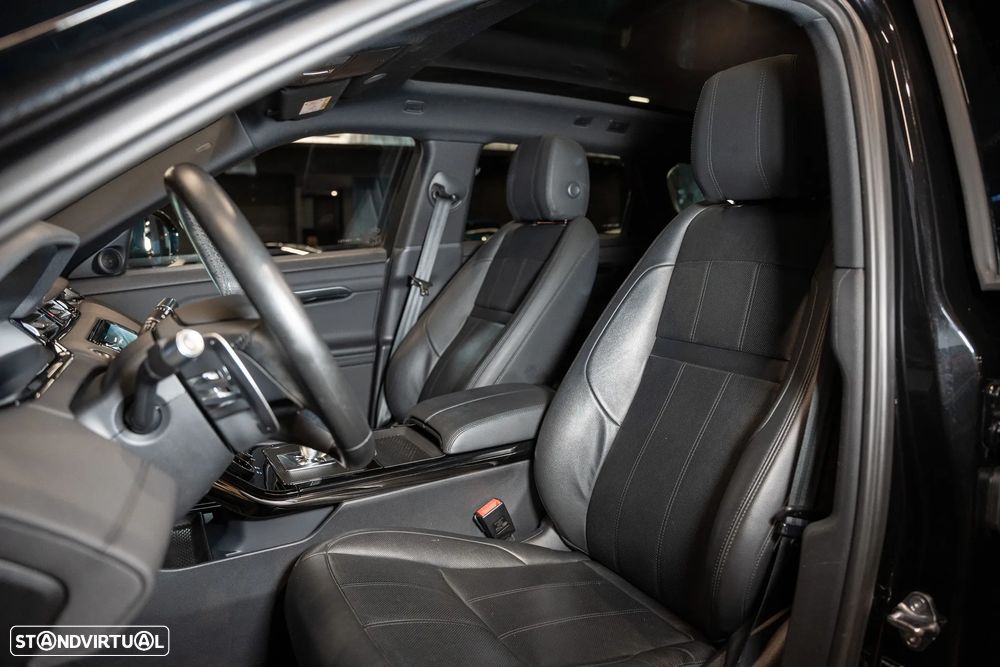 Land Rover Range Rover Evoque 1.5 P300e AWD R-Dynamic SE Auto - 24