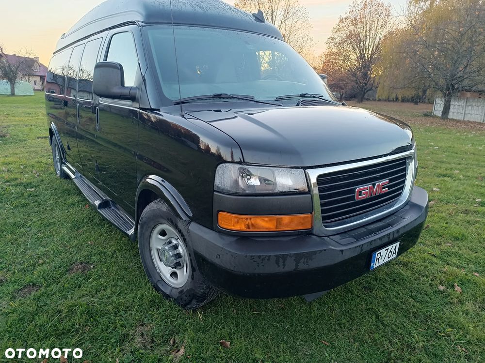 Chevrolet Express - 1