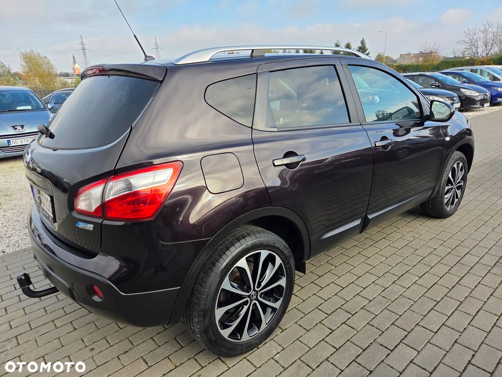 Nissan Qashqai 2012 photo 5