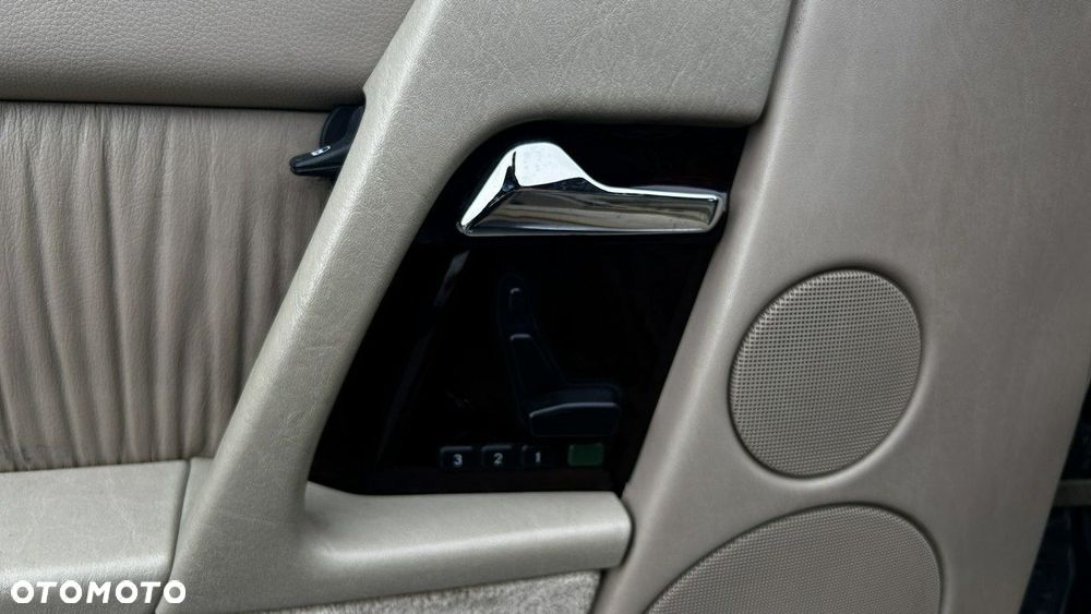 Mercedes-Benz SL - 12