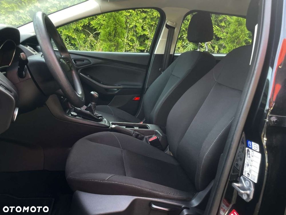 Ford Focus - 19