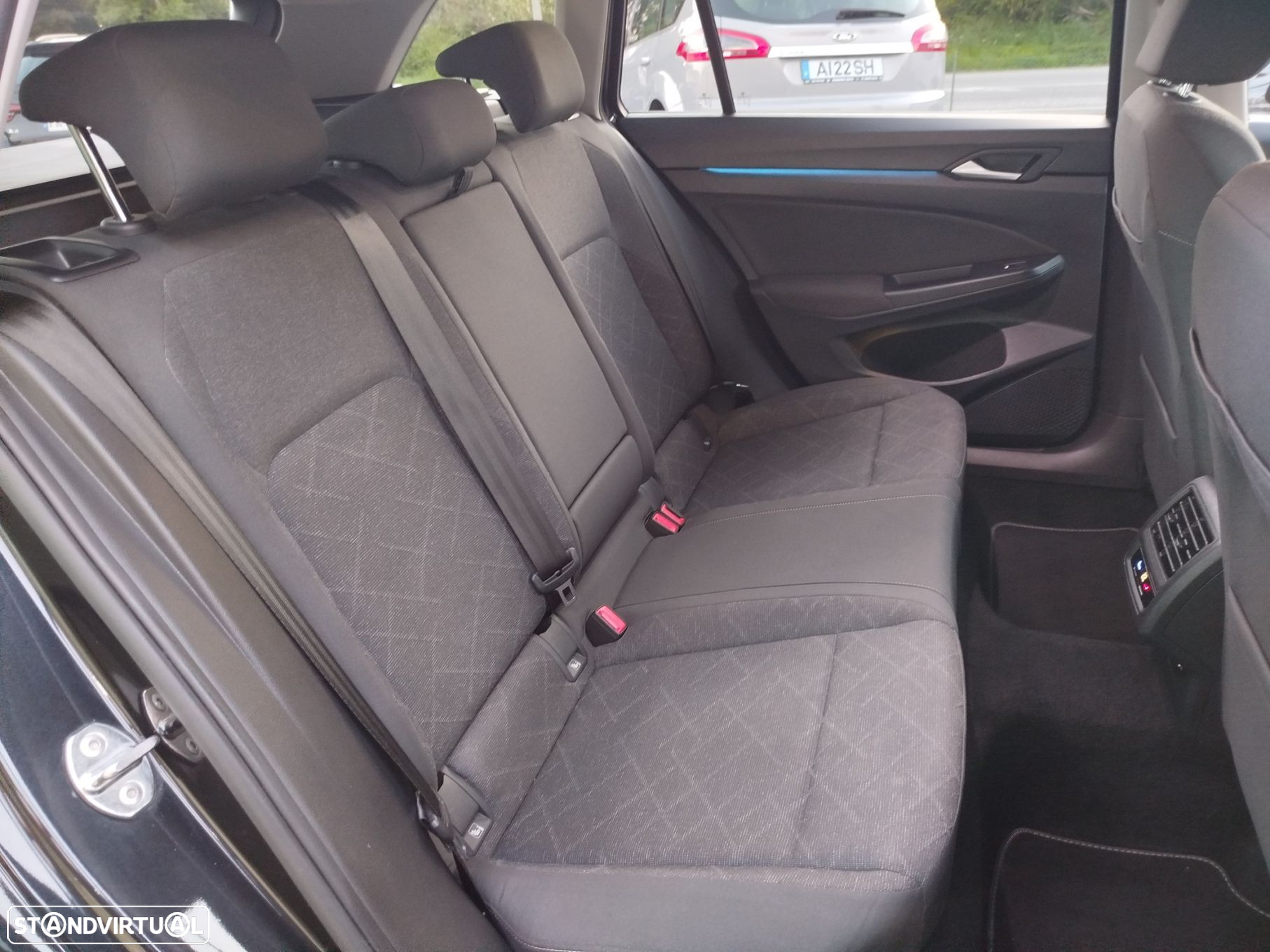 VW Golf Variant 2.0 TDi Life - 16