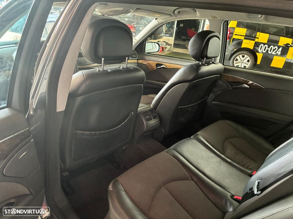 Mercedes-Benz E 220 CDi Avantgarde Aut. - 13