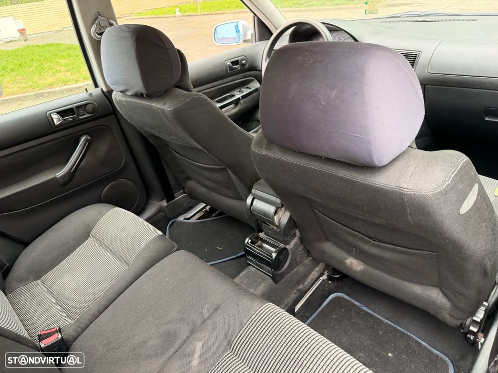 VW Golf 1.9 TDi Highline - 18