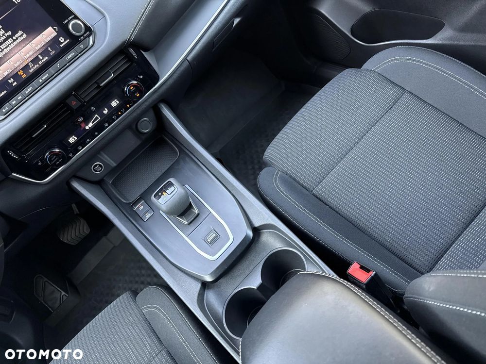 Nissan Qashqai 1.3 DIG-T mHEV Acenta Xtronic - 16