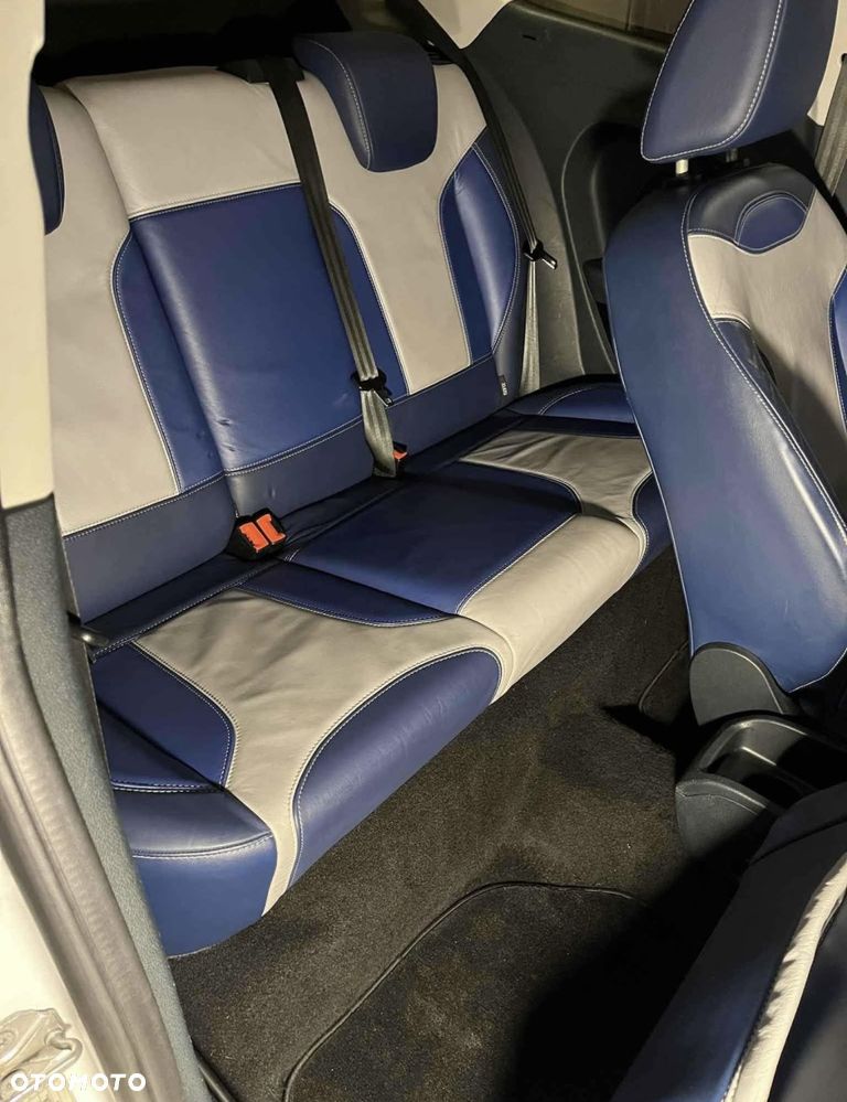 Ford Fiesta 1.6 Sport - 13