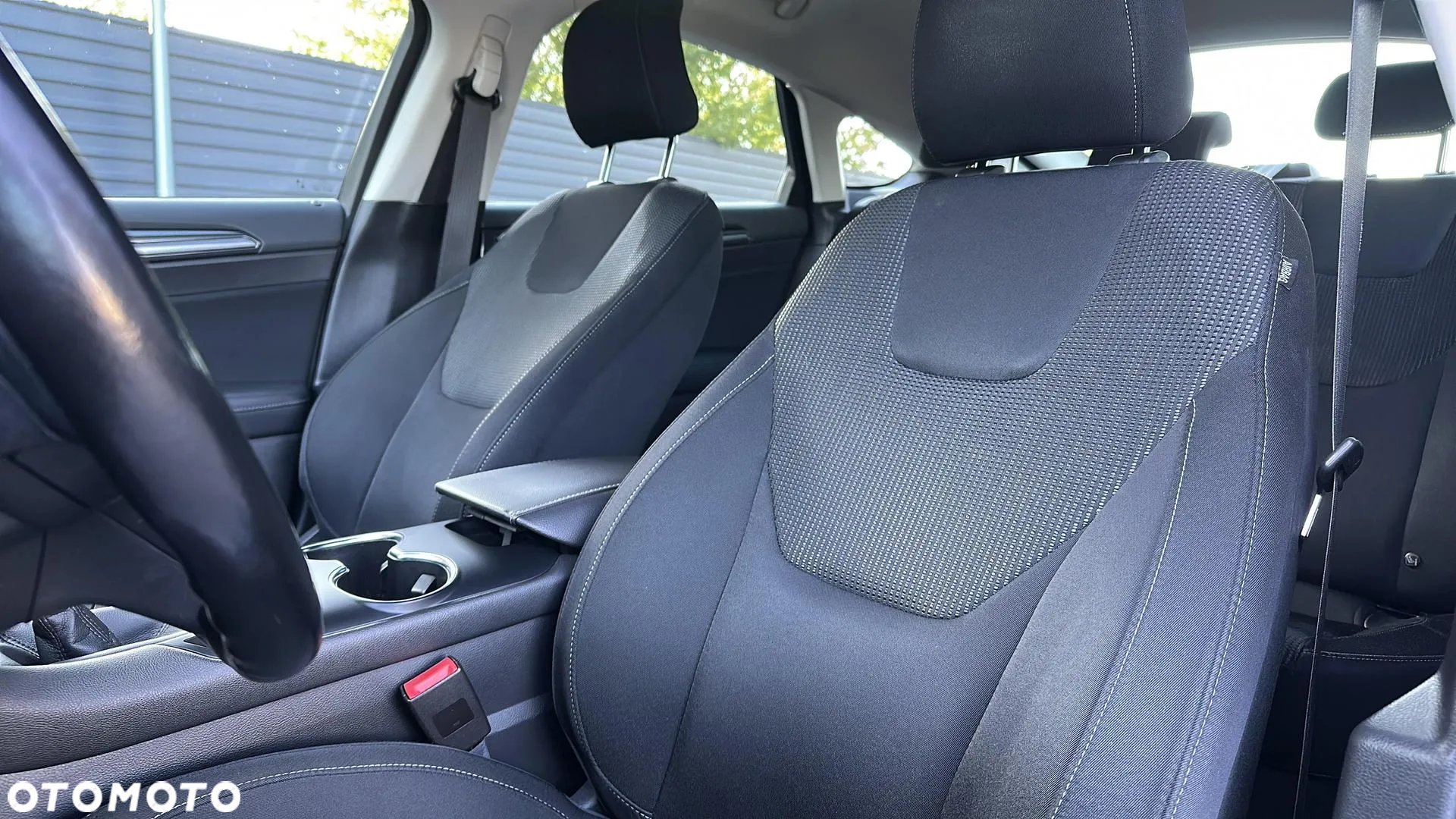 Ford Mondeo 2.0 EcoBlue Titanium - 12