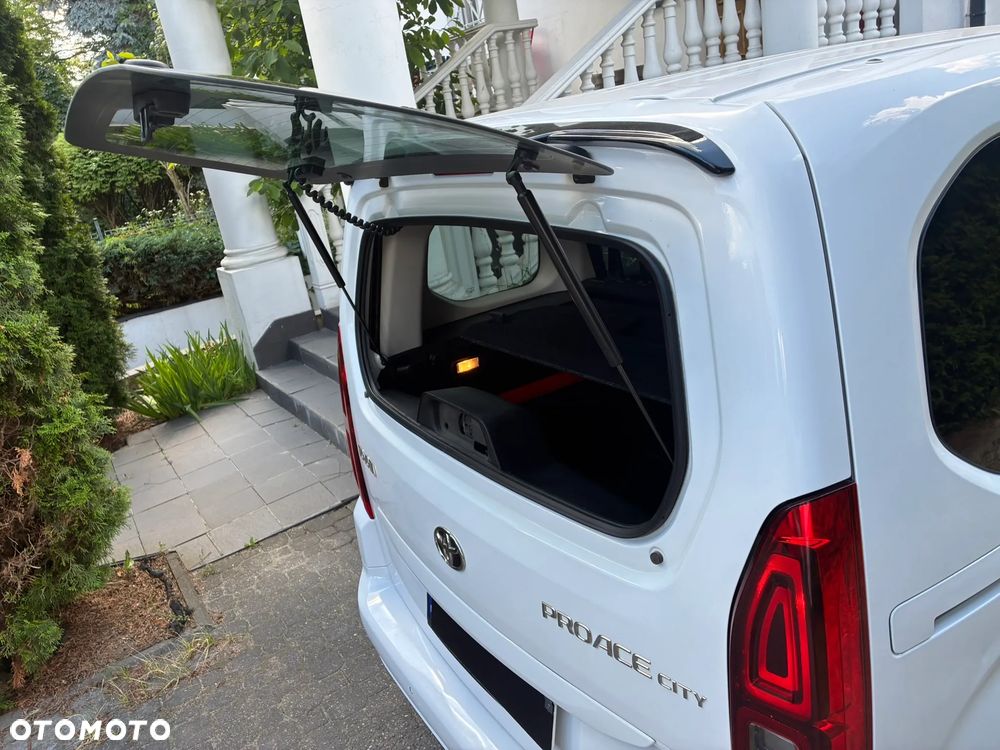 Toyota Proace City Verso 1.5 D-4D Business - 7