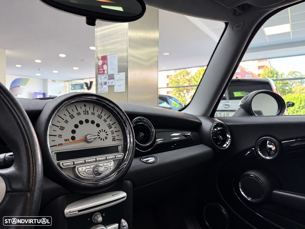 MINI 3 Portas Cooper S - 23