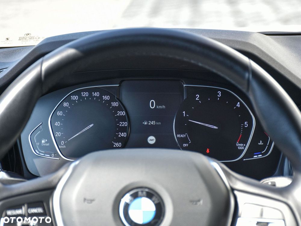 BMW Seria 3 - 32