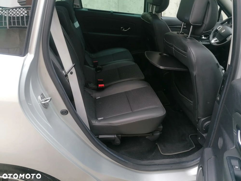 Renault Grand Scenic dCi 130 FAP Start & Stop Bose Edition - 16