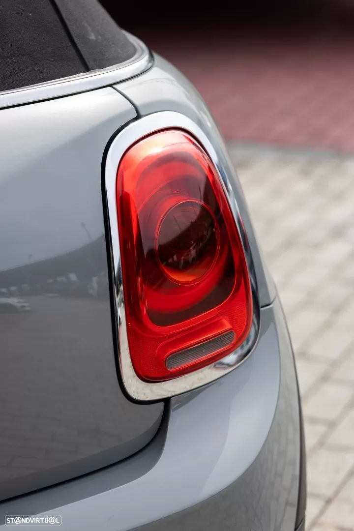 MINI Cabrio Cooper SD Auto Desportiva - 24