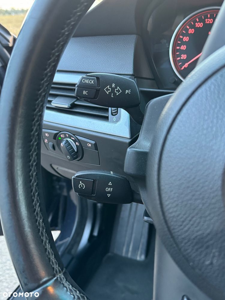 BMW Seria 5 - 23